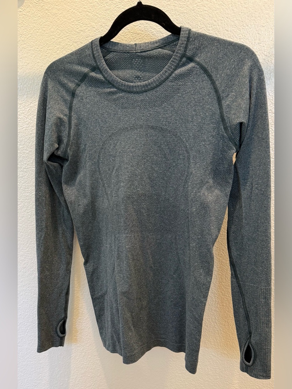 Lululemon Swiftly Tech Long Sleeve